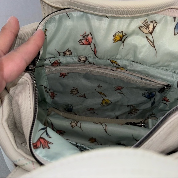 Lug Dory Matte Luxe Crossbody Bag - Picture 11 of 12